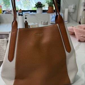 RADLEY LONDON Brown and White Tote Bag with Two-Tone Design